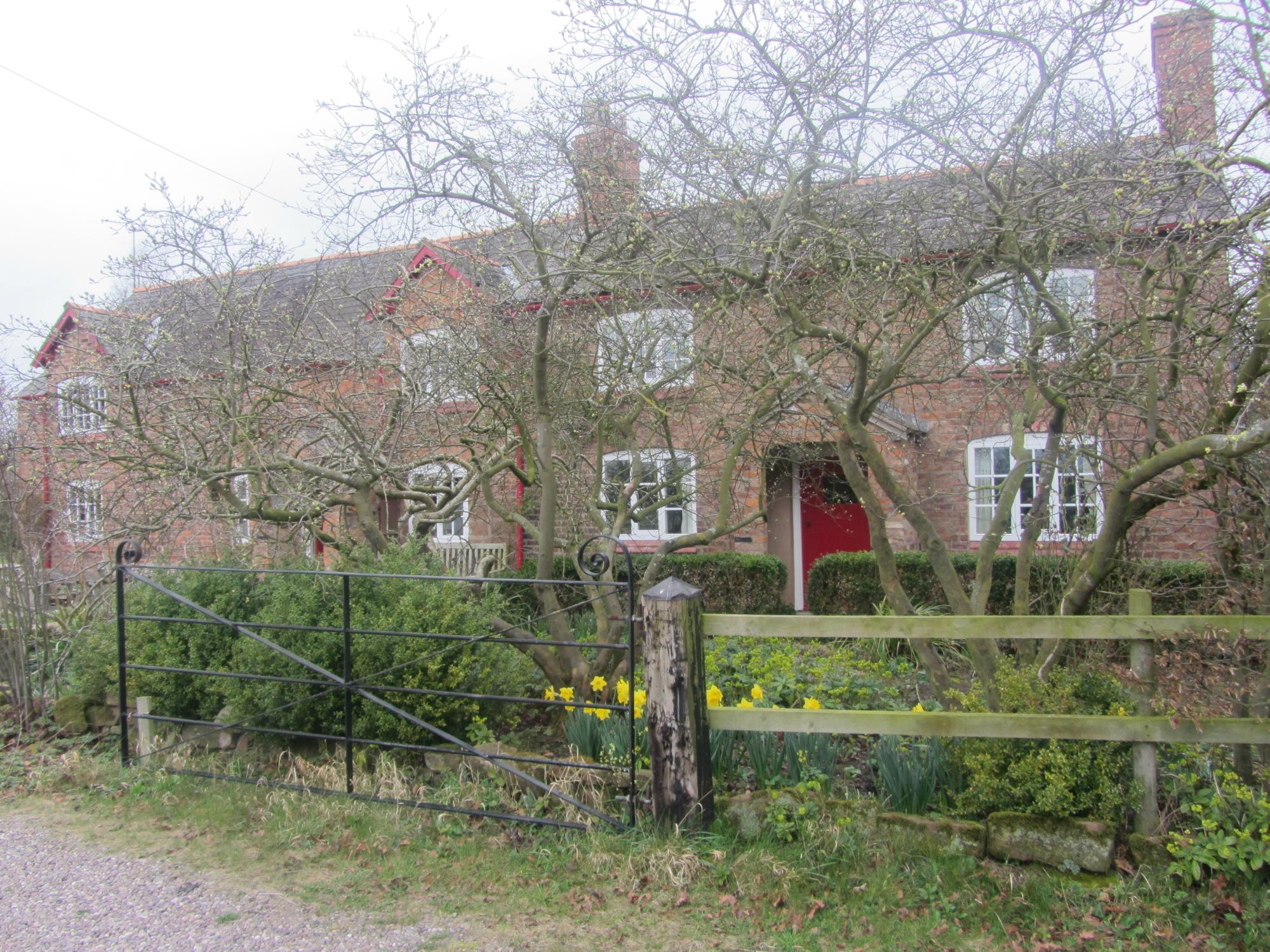 Greenlooms Cottage-客卧
