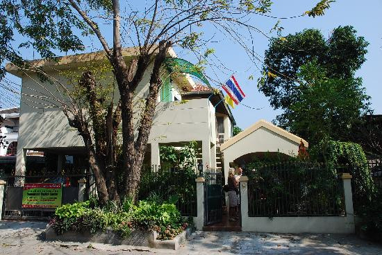 Bang Muang酒店住宿-In2siam家庭式酒店