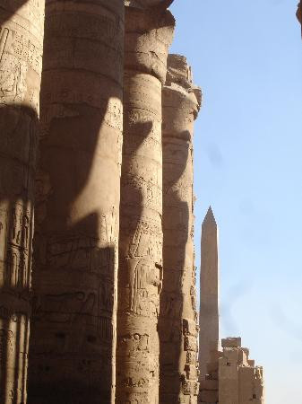 卡尔纳克神庙-卢克索必去景点