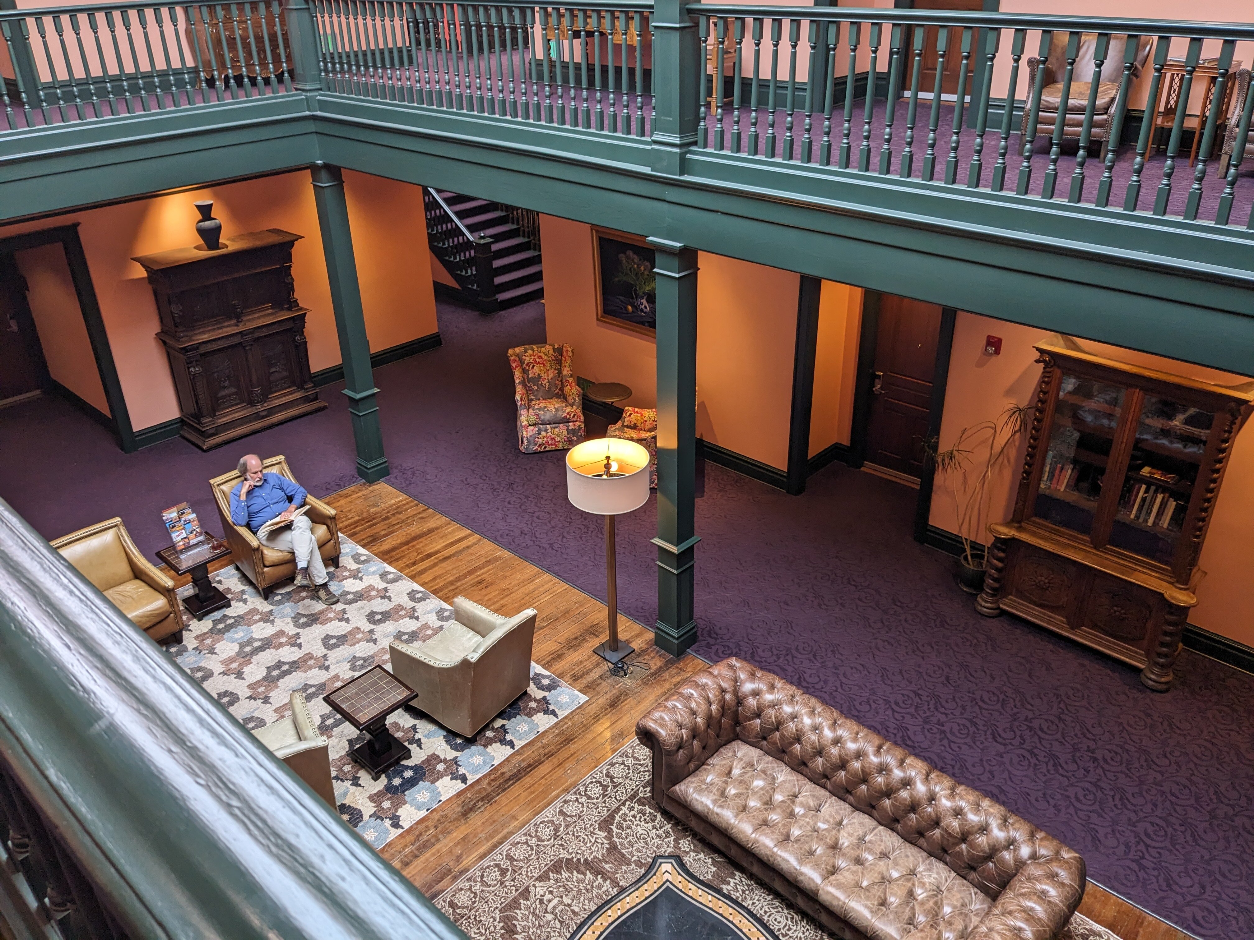 Montvale Hotel-浴室