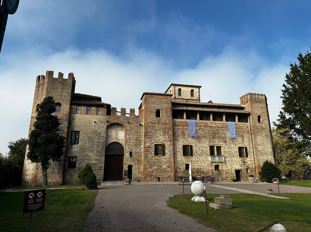 Castello di Valbona景点图片