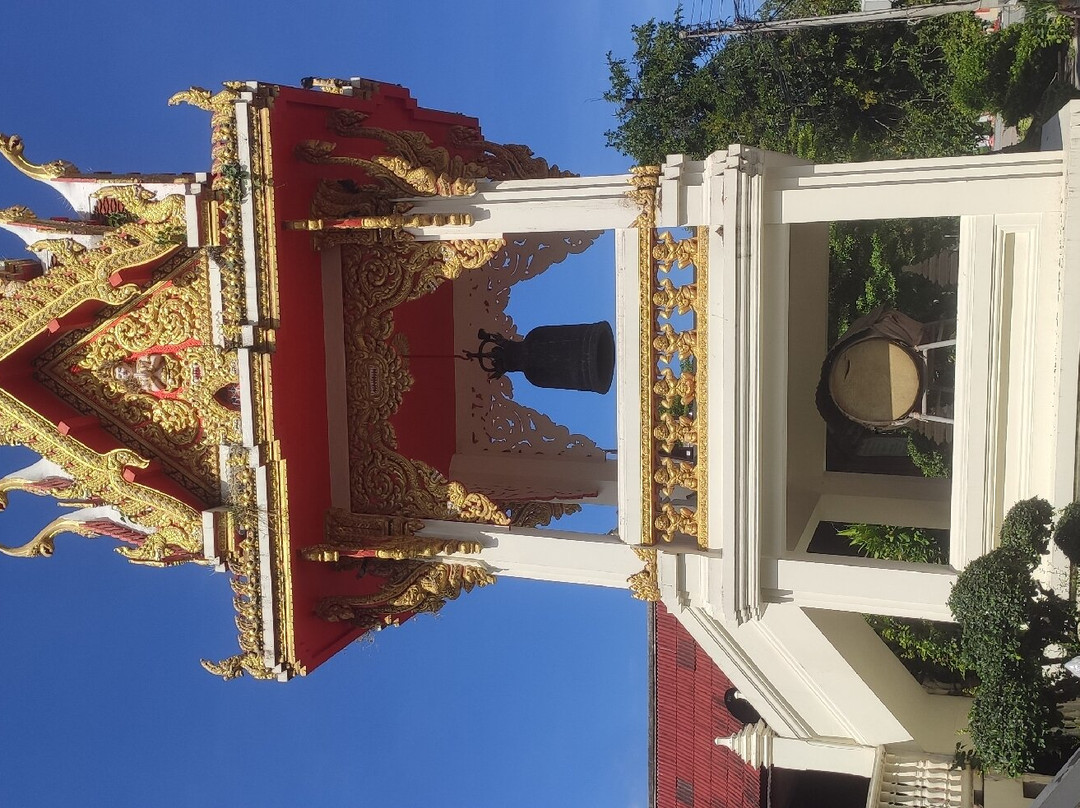 Wat Phra Loi-素攀武里必去景点