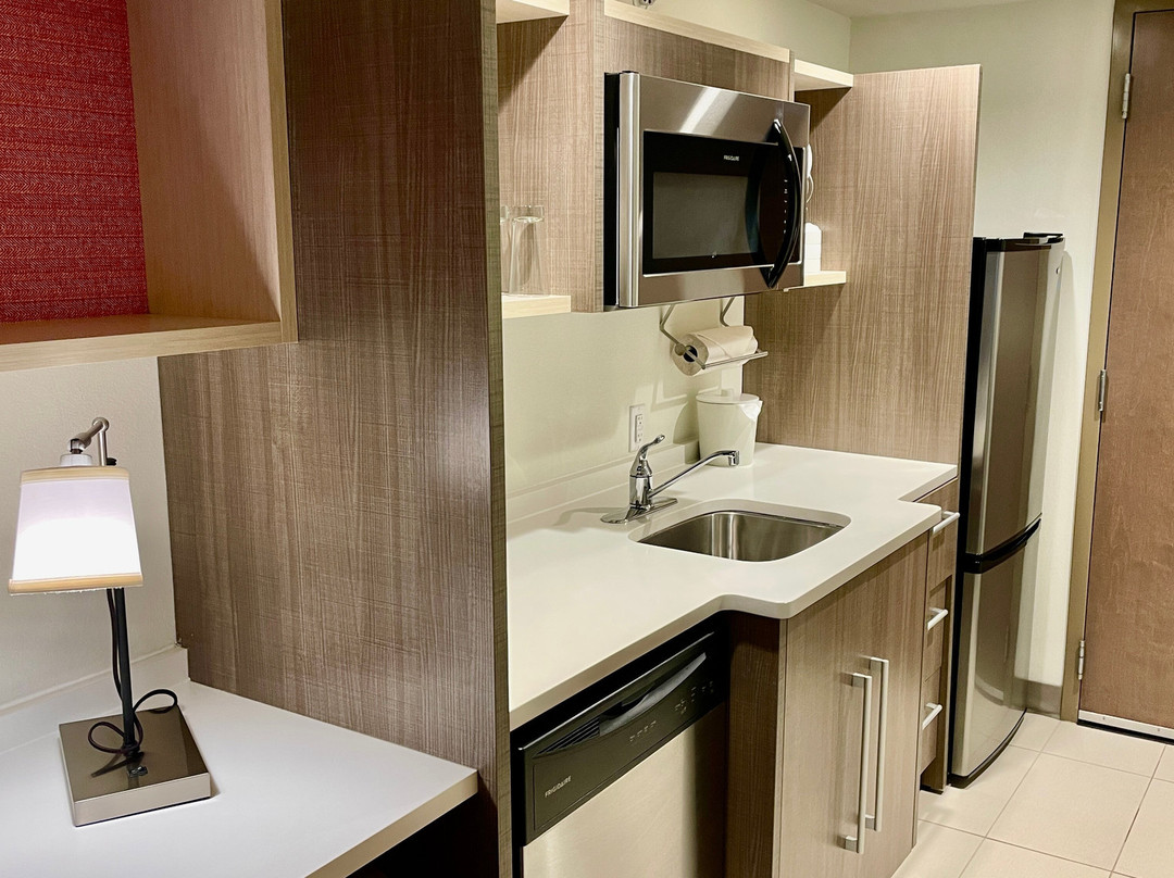 Home2 Suites by Hilton Kansas City KU Medical Center主图