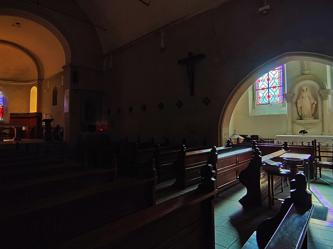 Eglise Saint Martin-Cenon-sur-Vienne必去景点