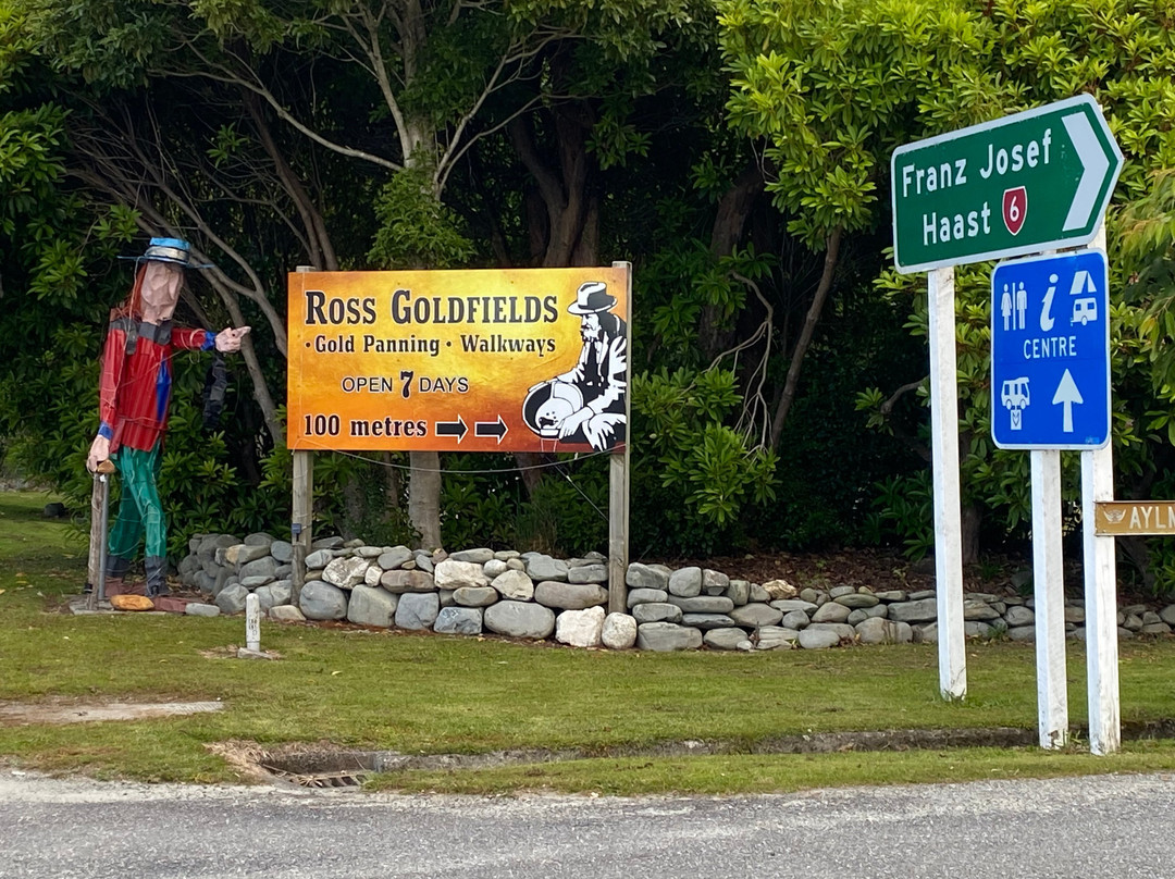 Ross Motels主图