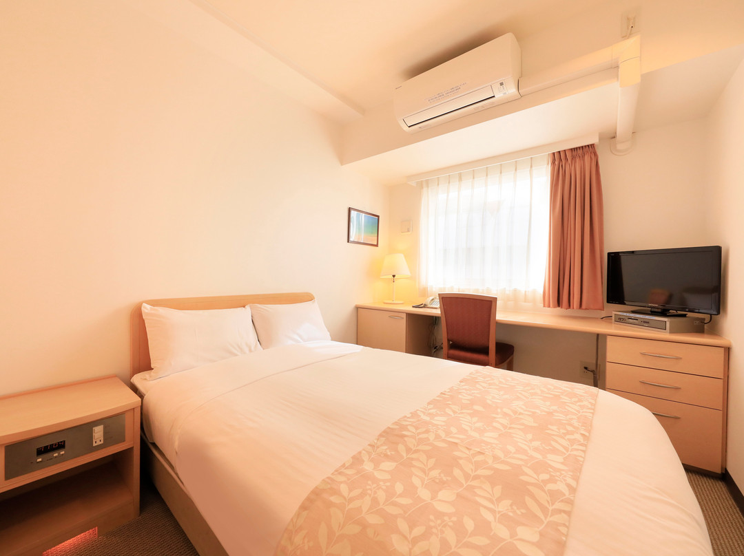 锦系町法米酒店主图