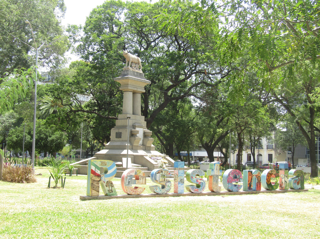 Plaza 25 de Mayo-雷西斯滕西亚必去景点