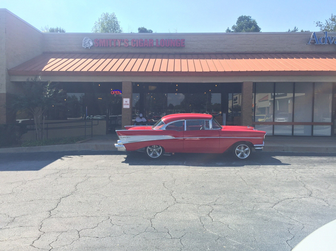 Smitty's Cigar & Tobacco-盖恩斯维尔必去景点