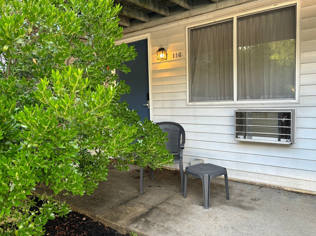 林姆莱恩度假酒店主图