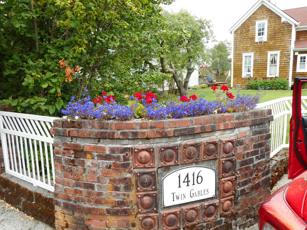 Twin Gables Inn主图