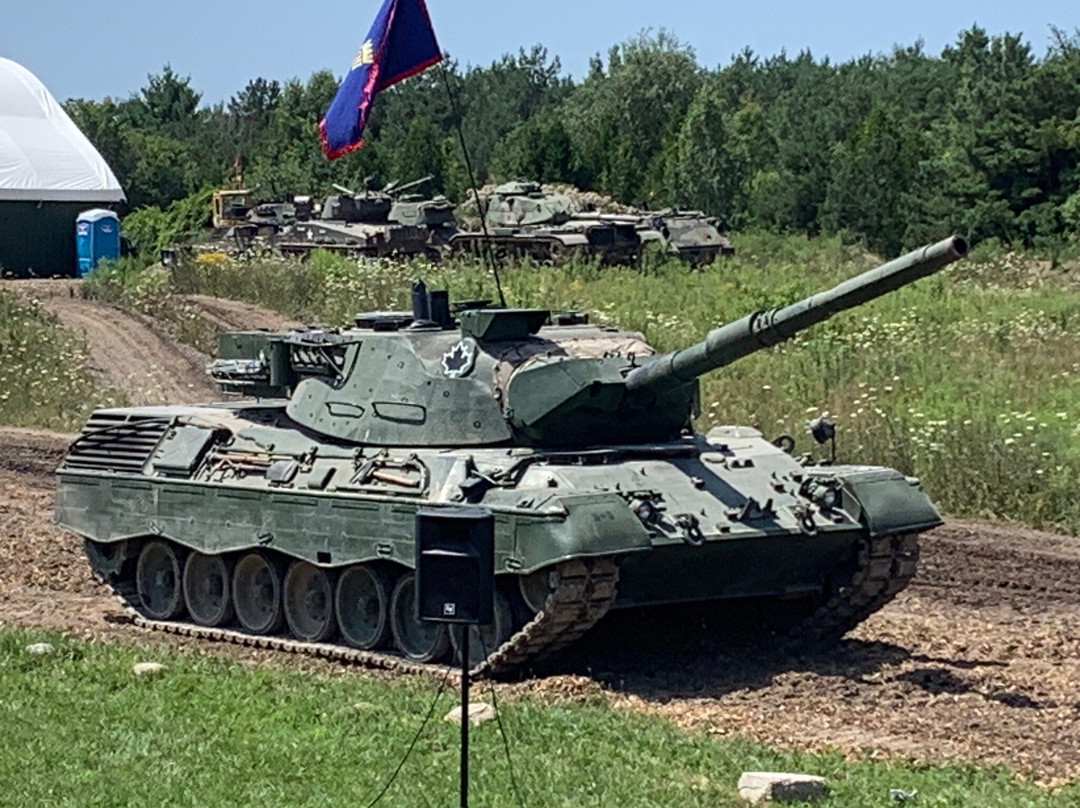 Canadian Tank Museum / Ontario Regiment Museum景点图片