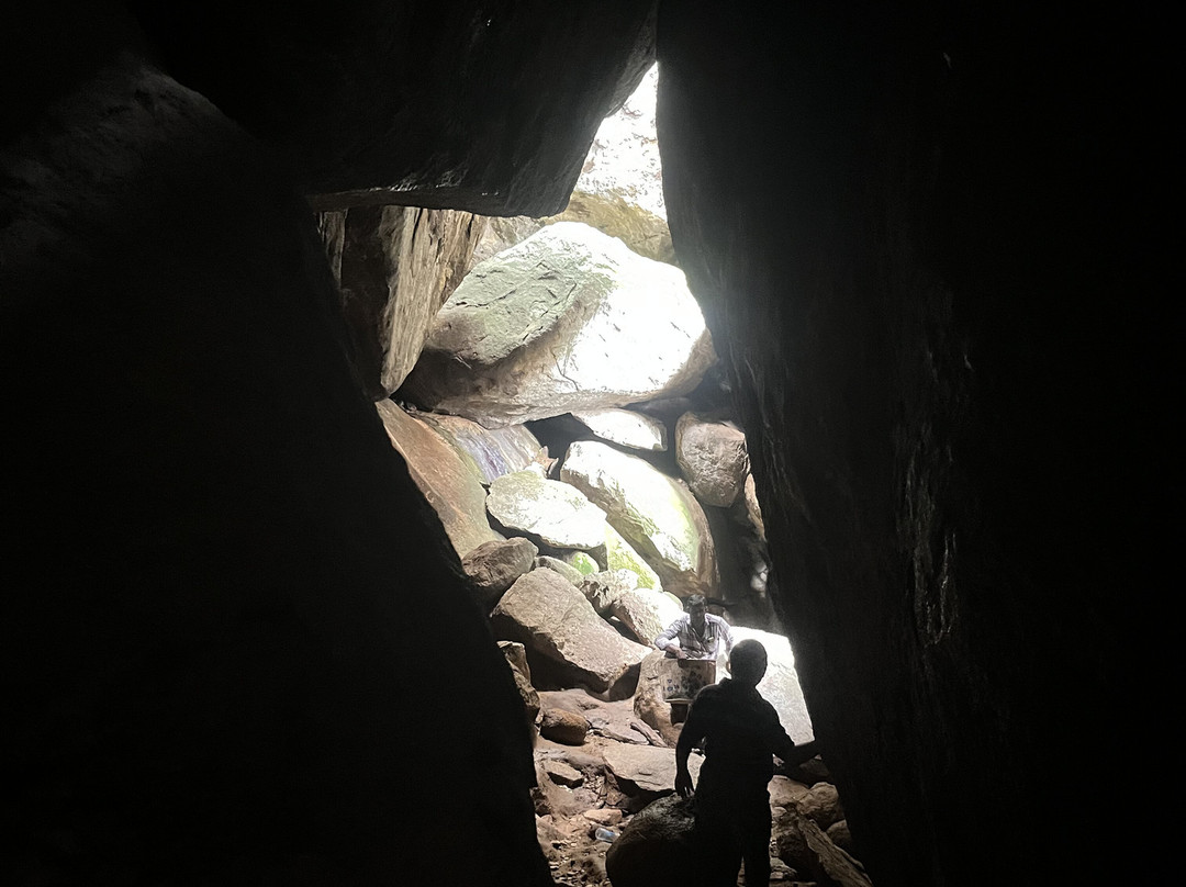 Antharagange Caves-null必去景点