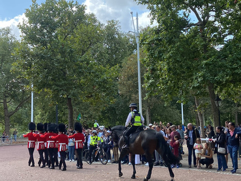 Urban Saunters-伦敦必去景点