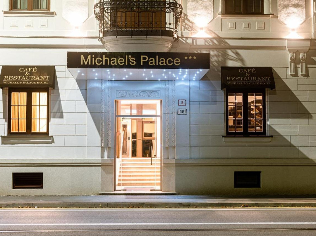 Hotel Michael's Palace主图