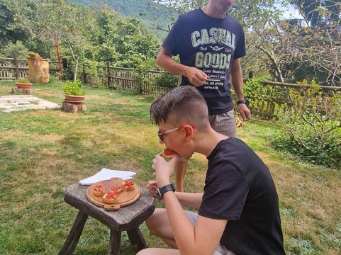 Tremestieri Etneo酒店住宿-B&B La Capanna Rossa