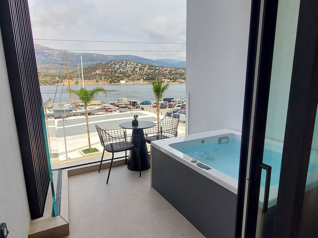 Canale Hotel & Suites主图