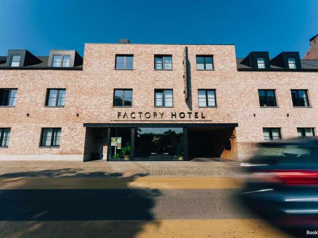 Factory Hotel主图