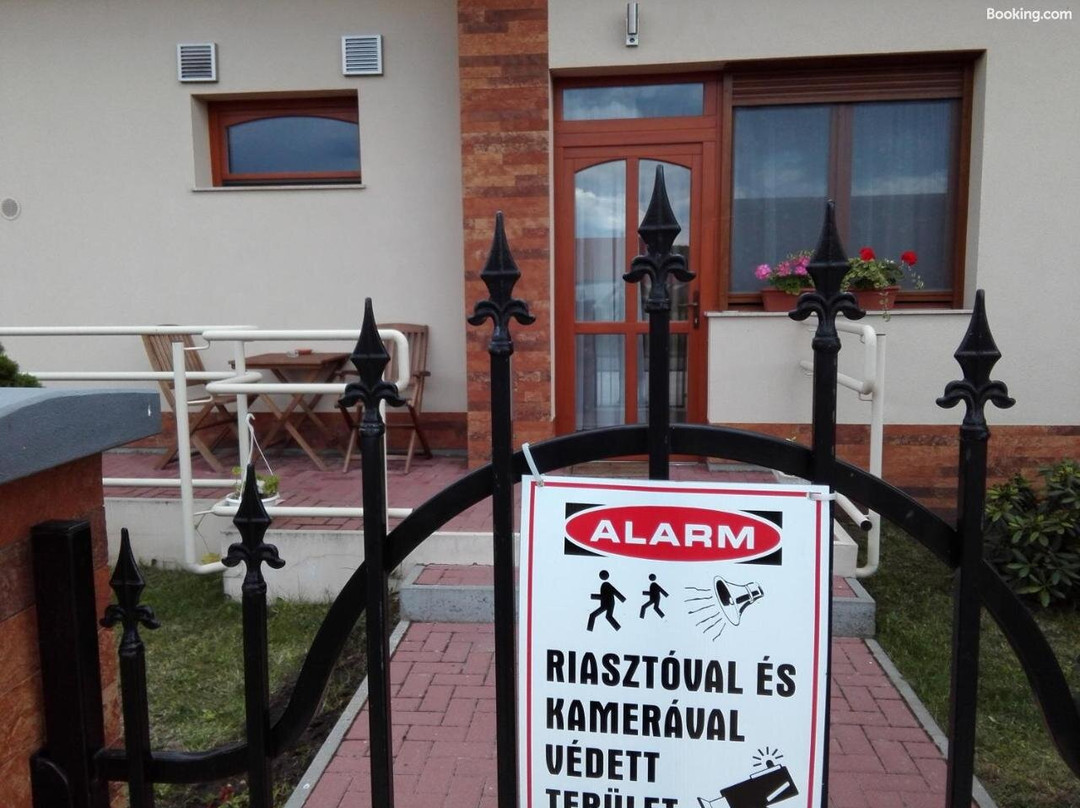 VIDOR Vendeghaz主图