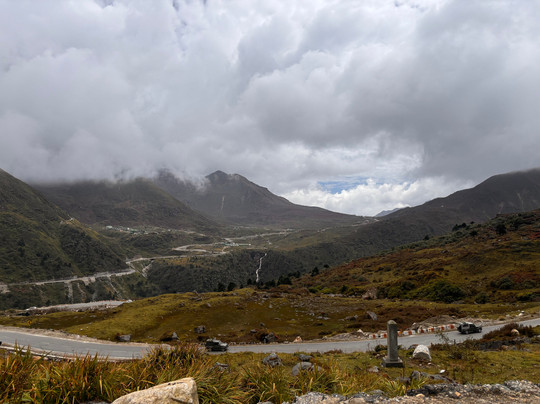 OZZY TOURS AND TRAVELS-甘托克必去景点
