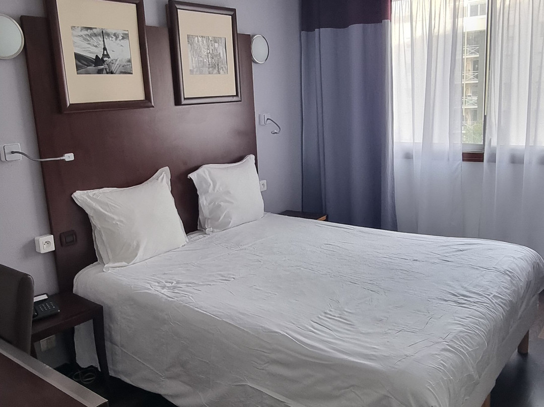 Hôtel du Centre Annemasse主图
