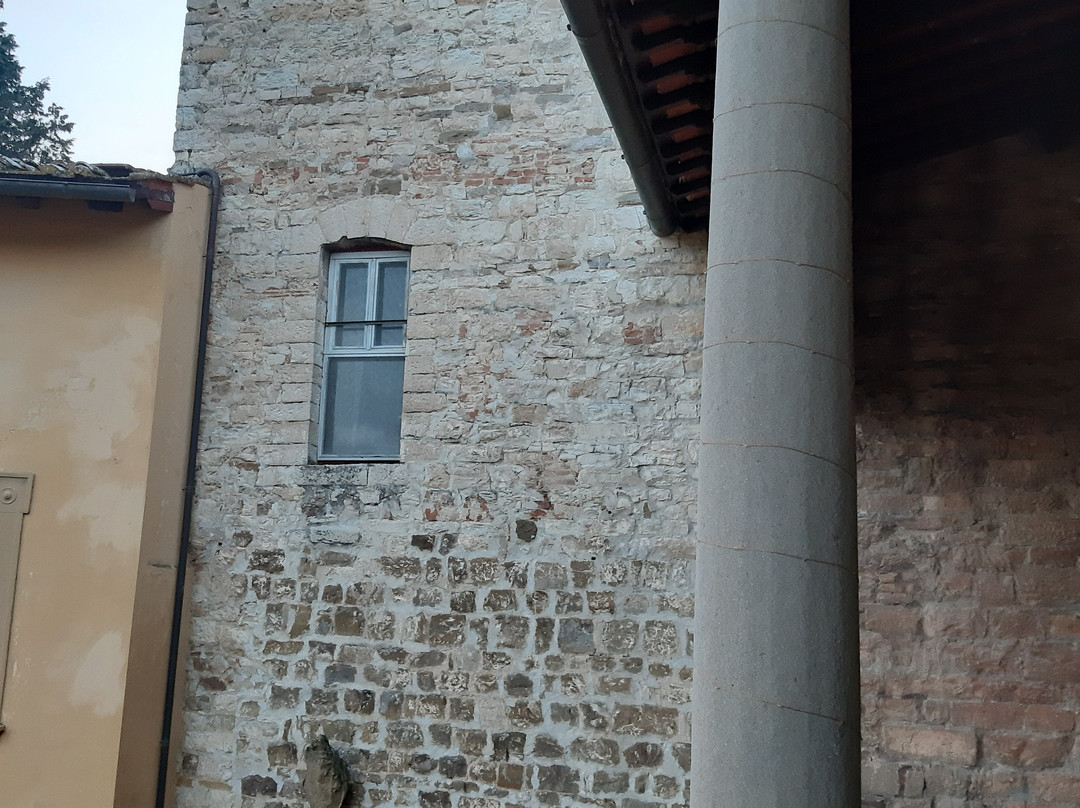 Castello di Montauto-巴尼奥阿里波利必去景点