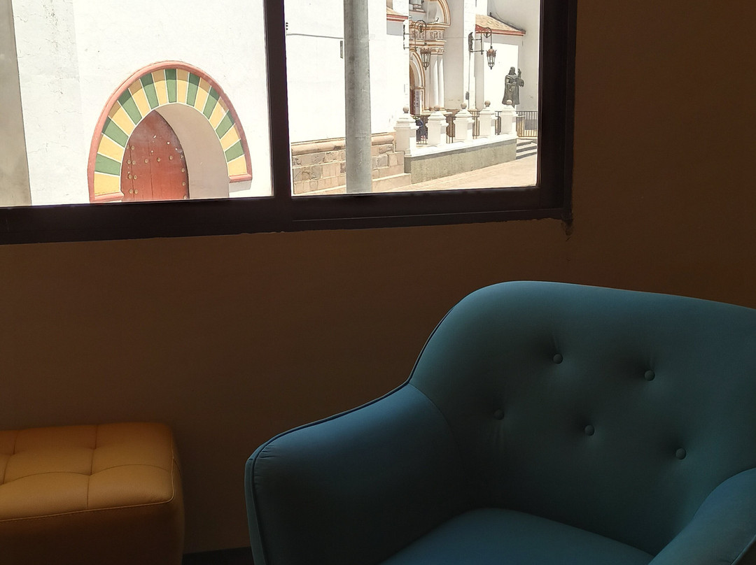 Mia Posada Copacabana