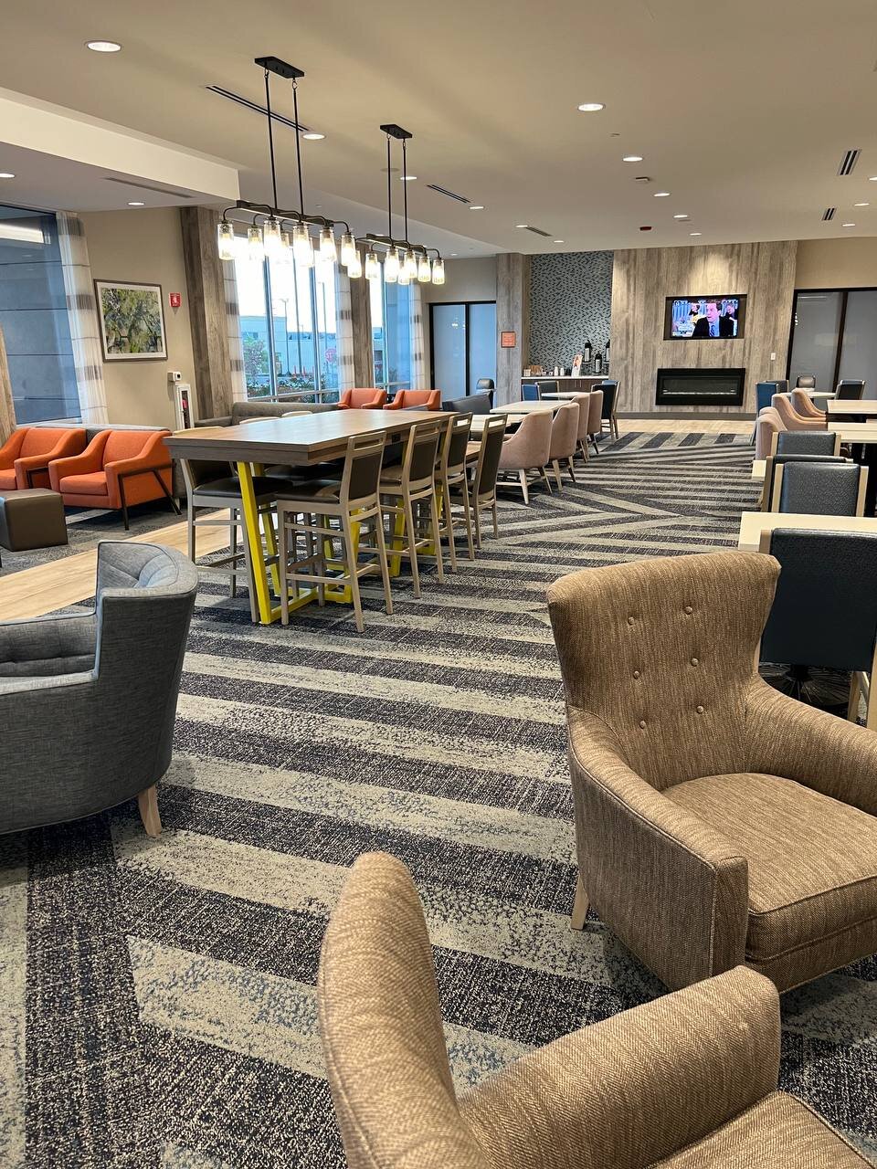 La Quinta Inn & Suites by Wyndham Middletown-浴室
