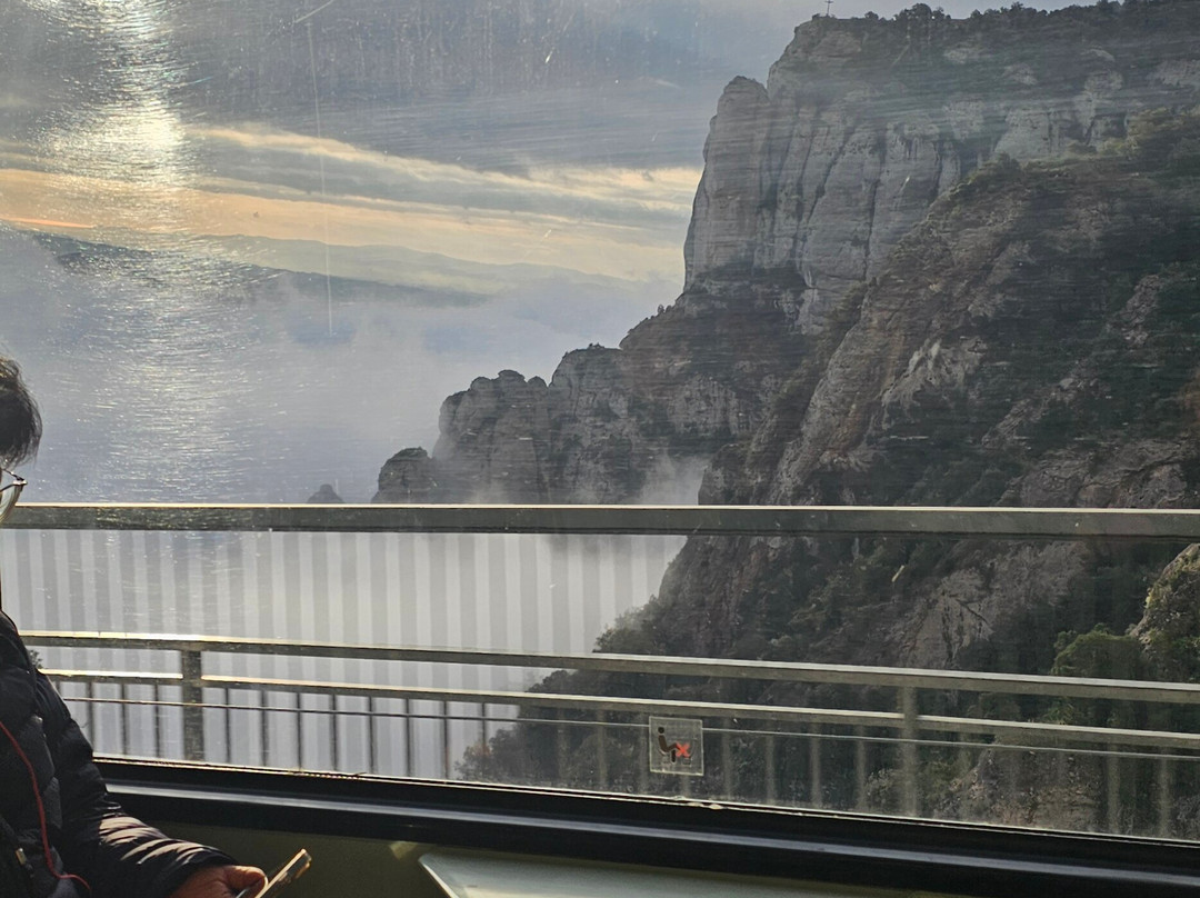 Black Madonna at Montserrat-蒙特塞拉特必去景点