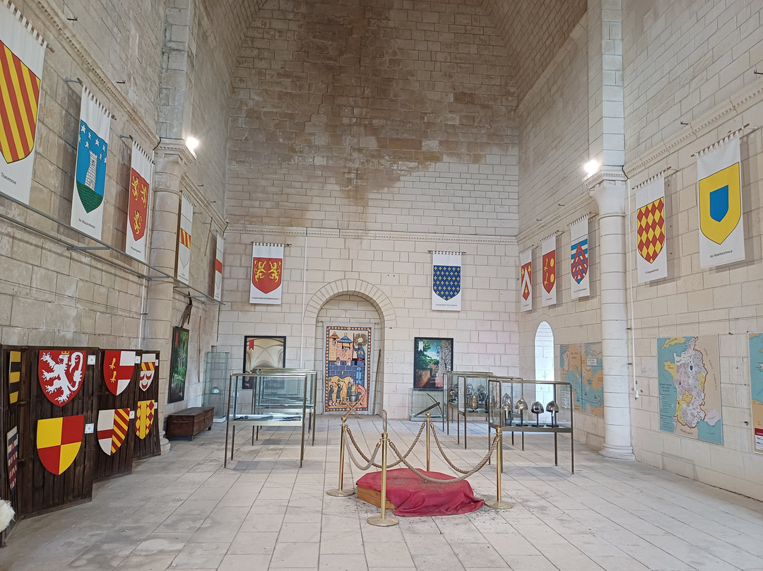 Le Donjon Médiéval景点图片