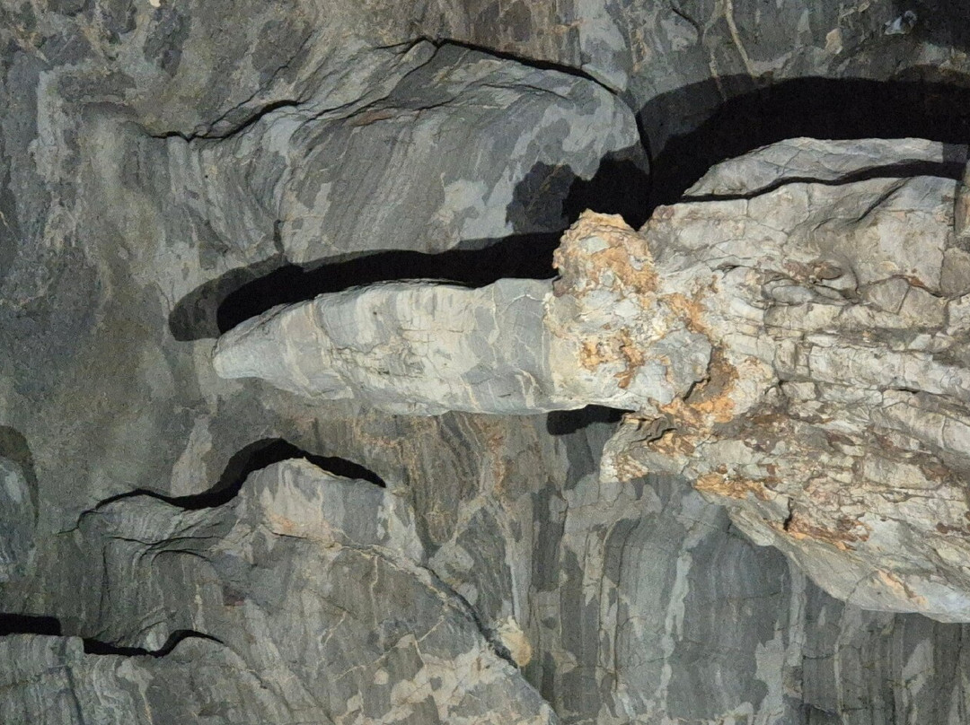 Caverna da Angelica-Sao Domingos必去景点