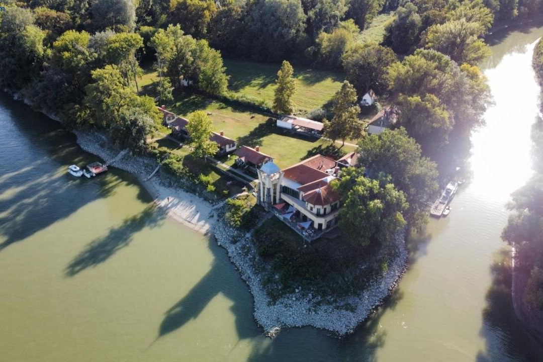 Sziget Hotel Veranka