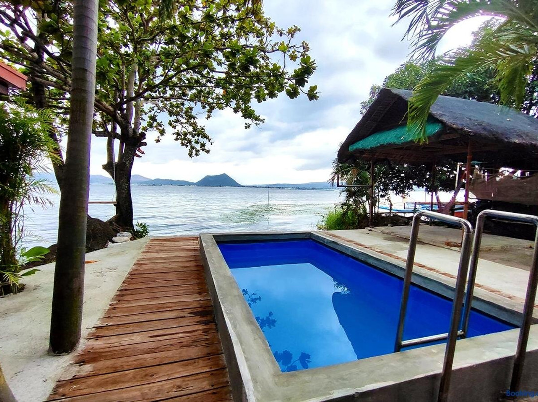 Leynes Taal Lake Resort and Hostel