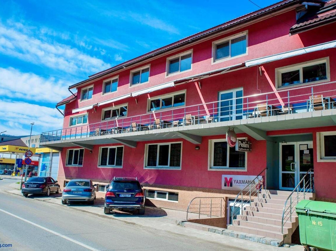 Hotel Yax