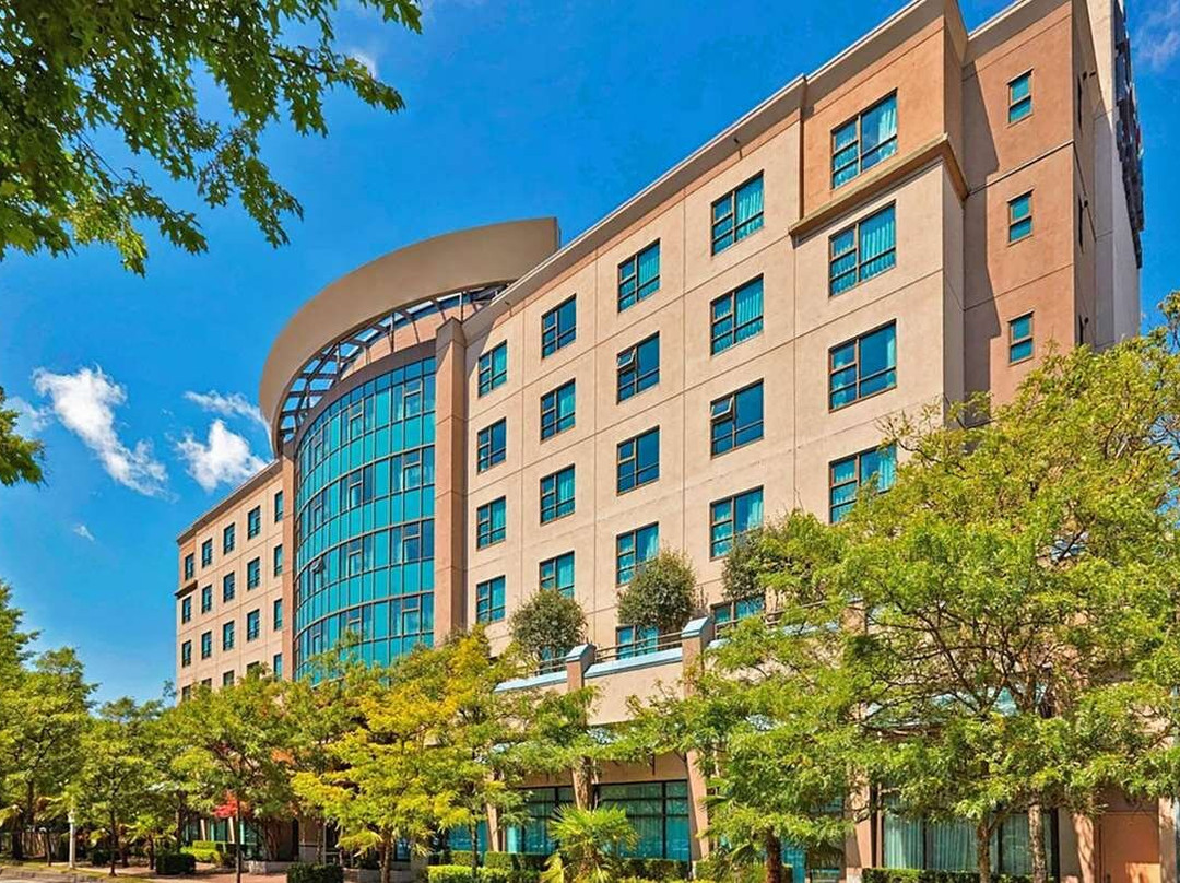 温哥华机场格兰德公园酒店-Ascend酒店主图