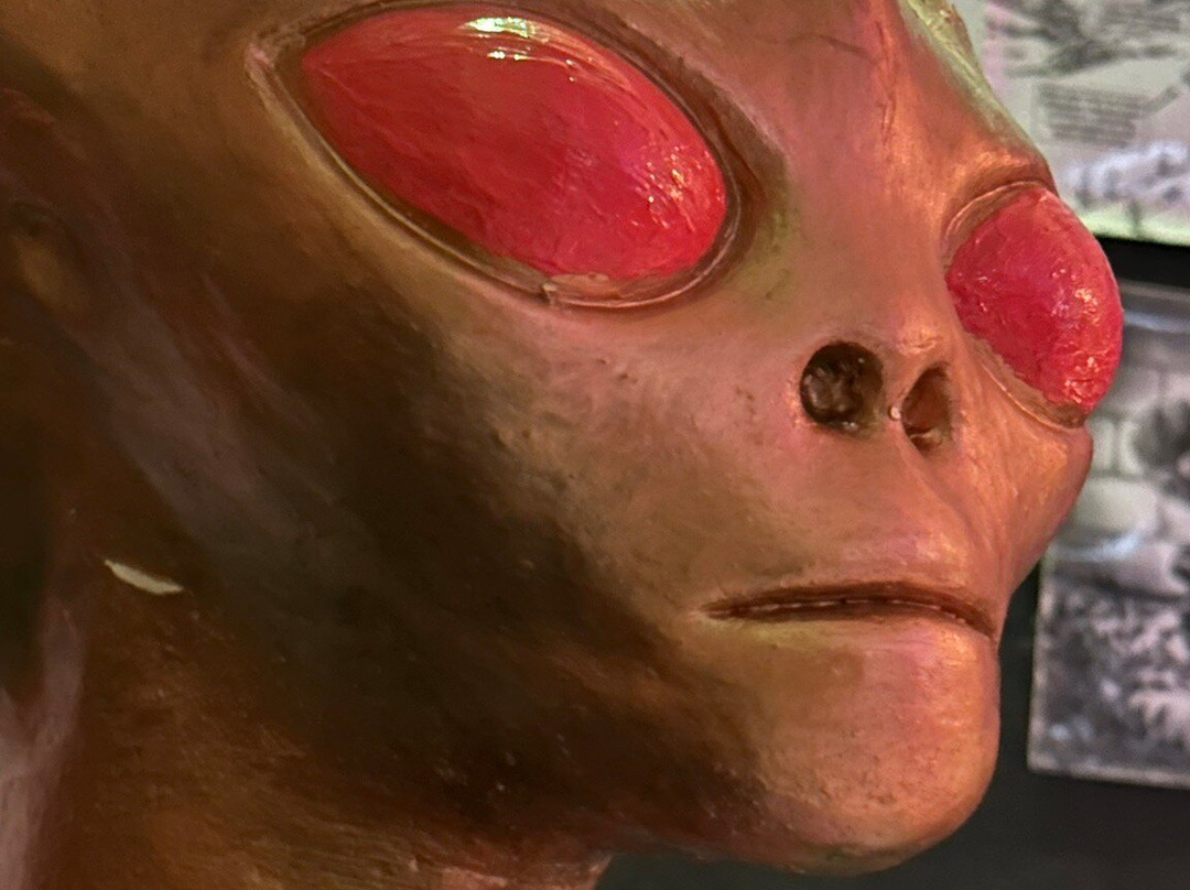 Museu Internacional de Ufologia, Historia e Ciencia - Victor Mostajo景点图片