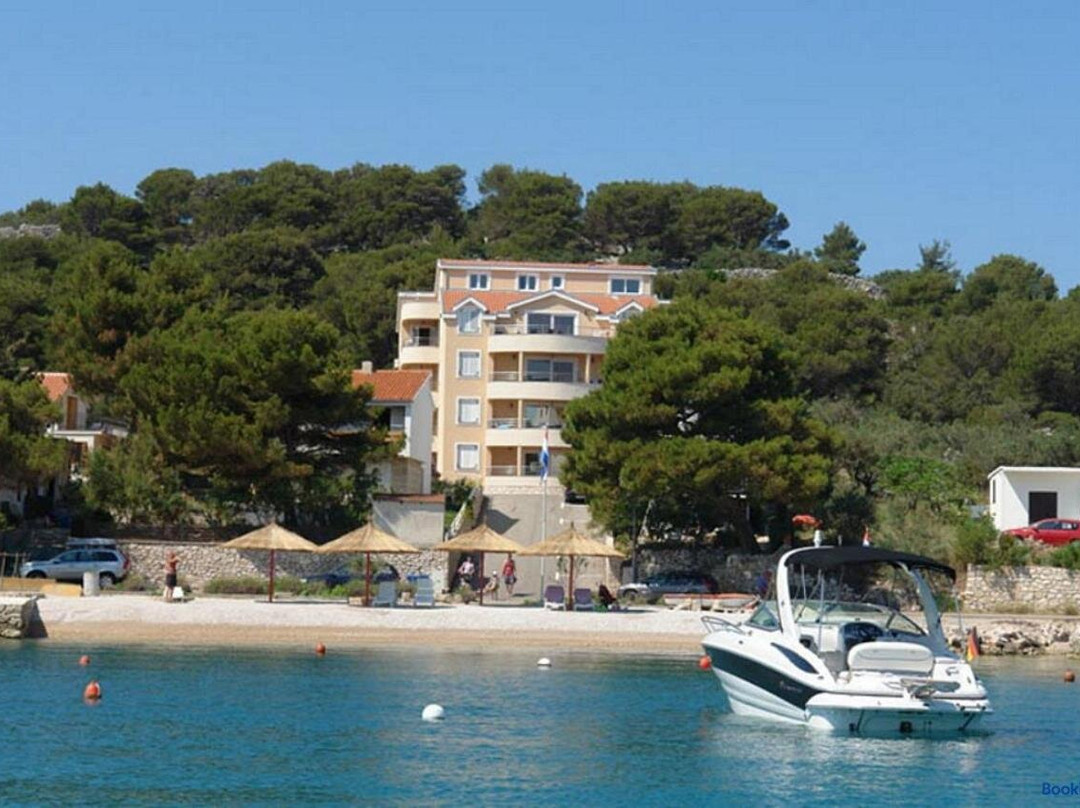 Apartments Villa Leona