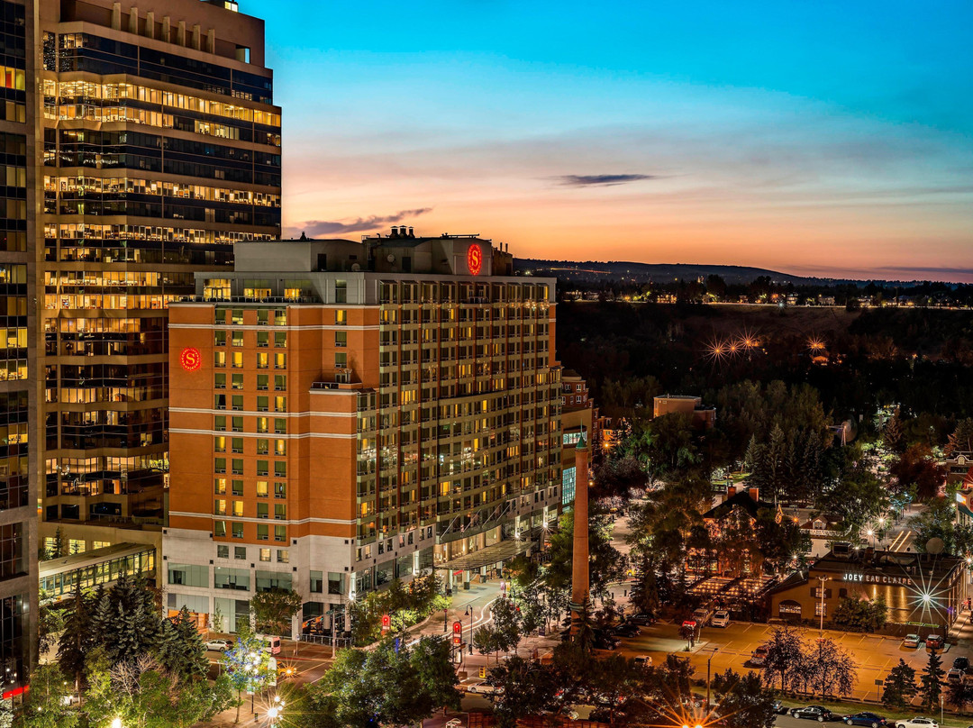Sheraton Suites Calgary Eau Claire主图