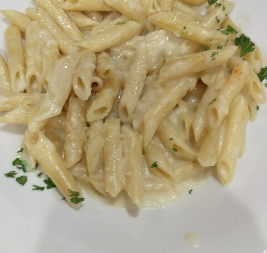 Elizabeth's Bar And Restaurant