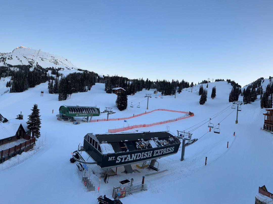 Sunshine Mountain Lodge主图