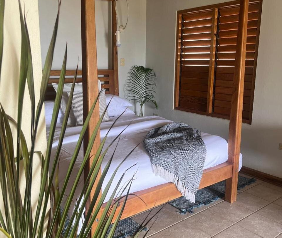 Paradise Point Villas