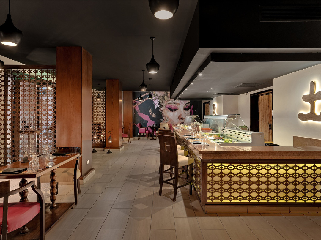 S-Square Sushi Bar