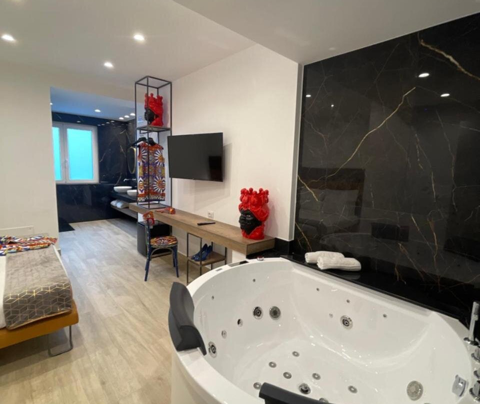 Namuri Luxury Rooms