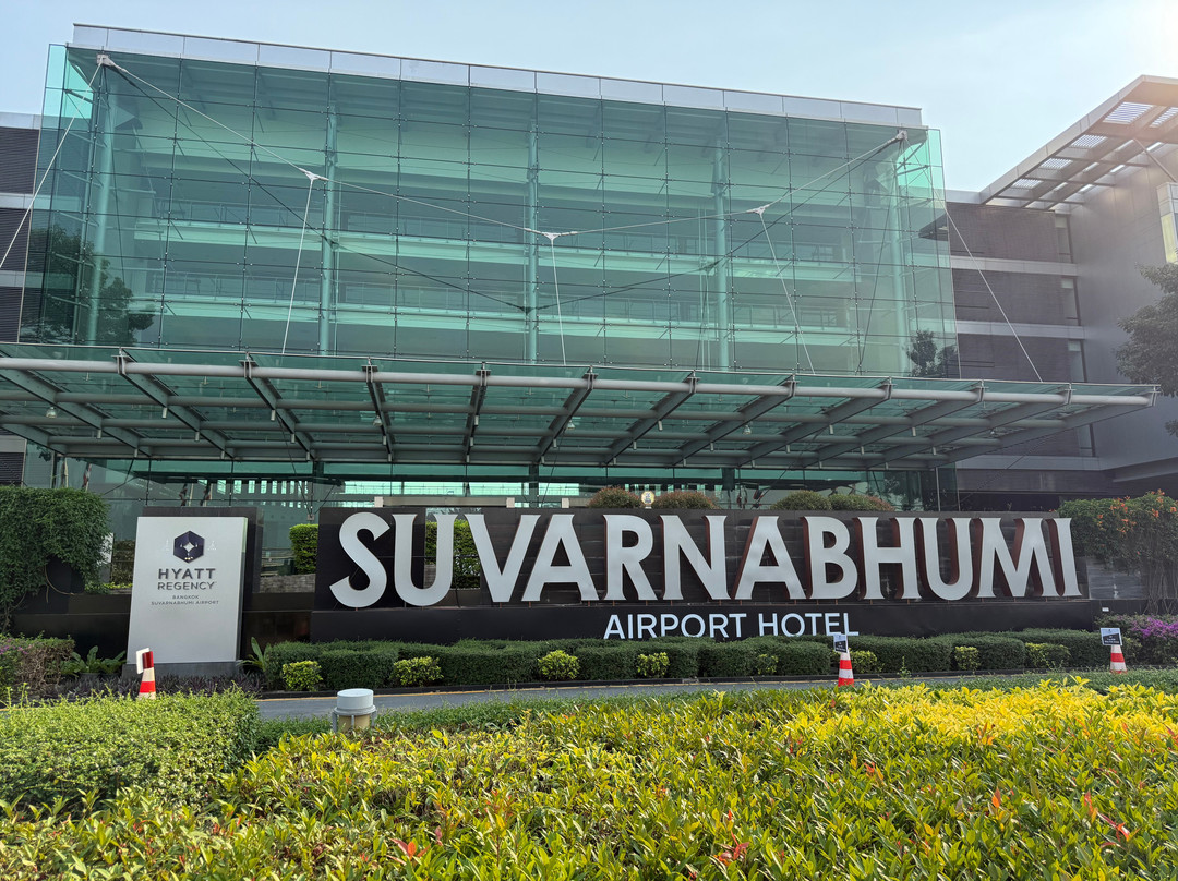 曼谷素万那普机场凯悦酒店主图