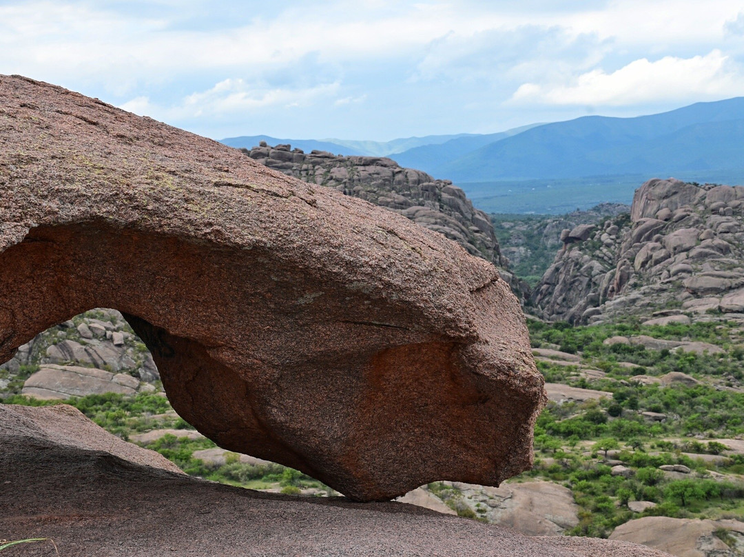 Diques El Cajón-Capilla del Monte必去景点