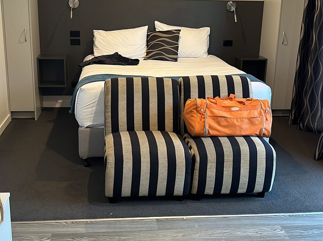 Thornton Lodge Motel主图