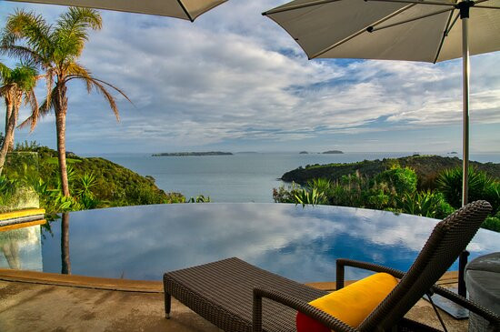 迪拉莫尔酒店主图