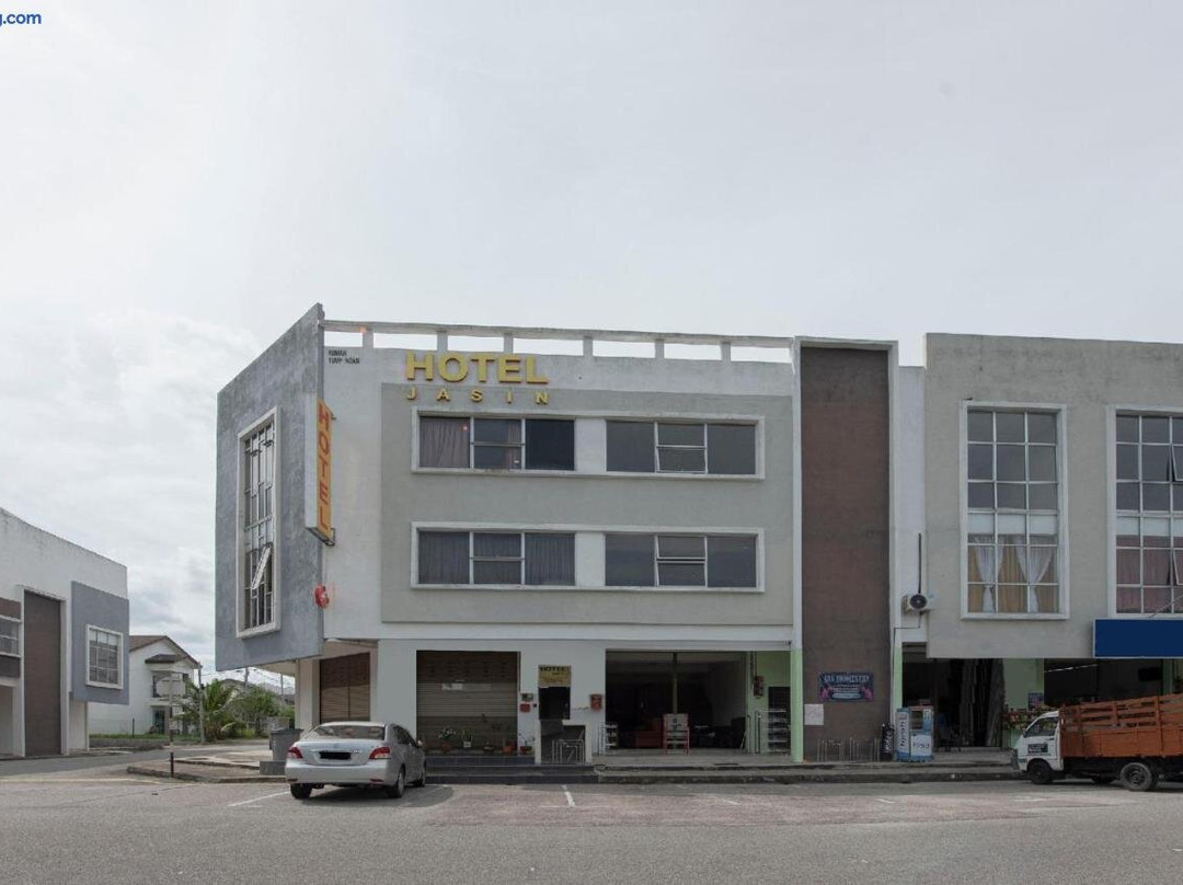 Bemban酒店住宿-Oyo 90380 Hotel Jasin