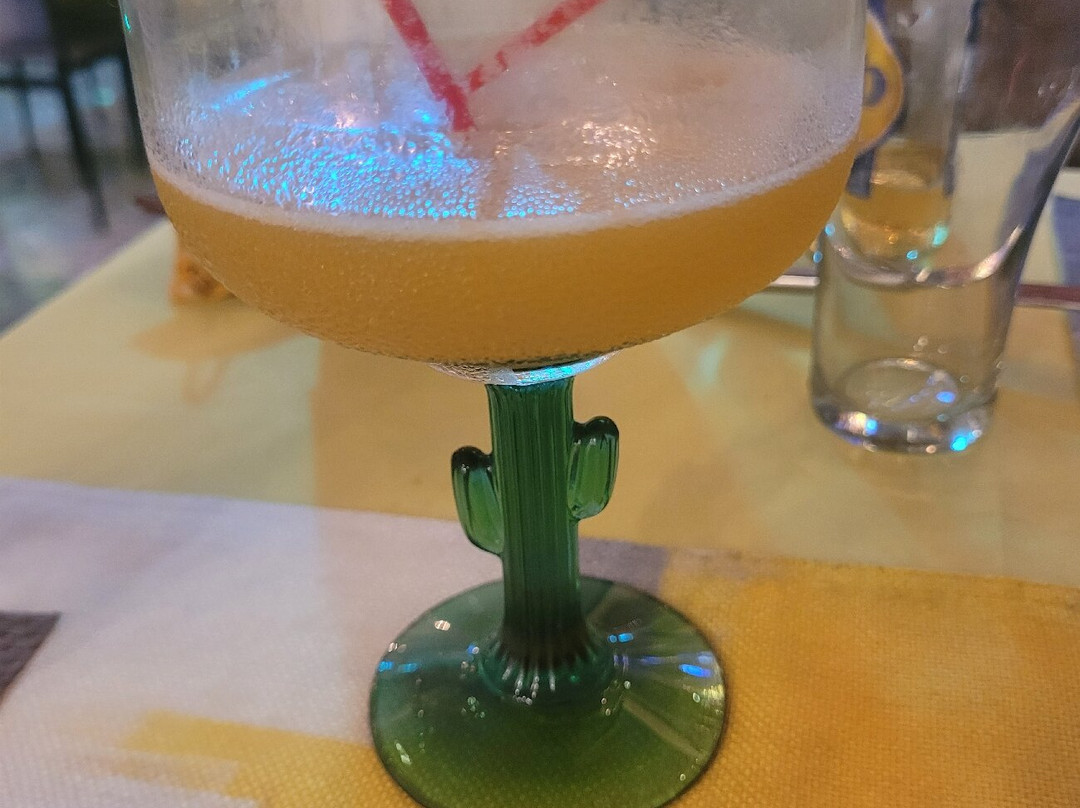 Seafood Vibes Bar and Grill