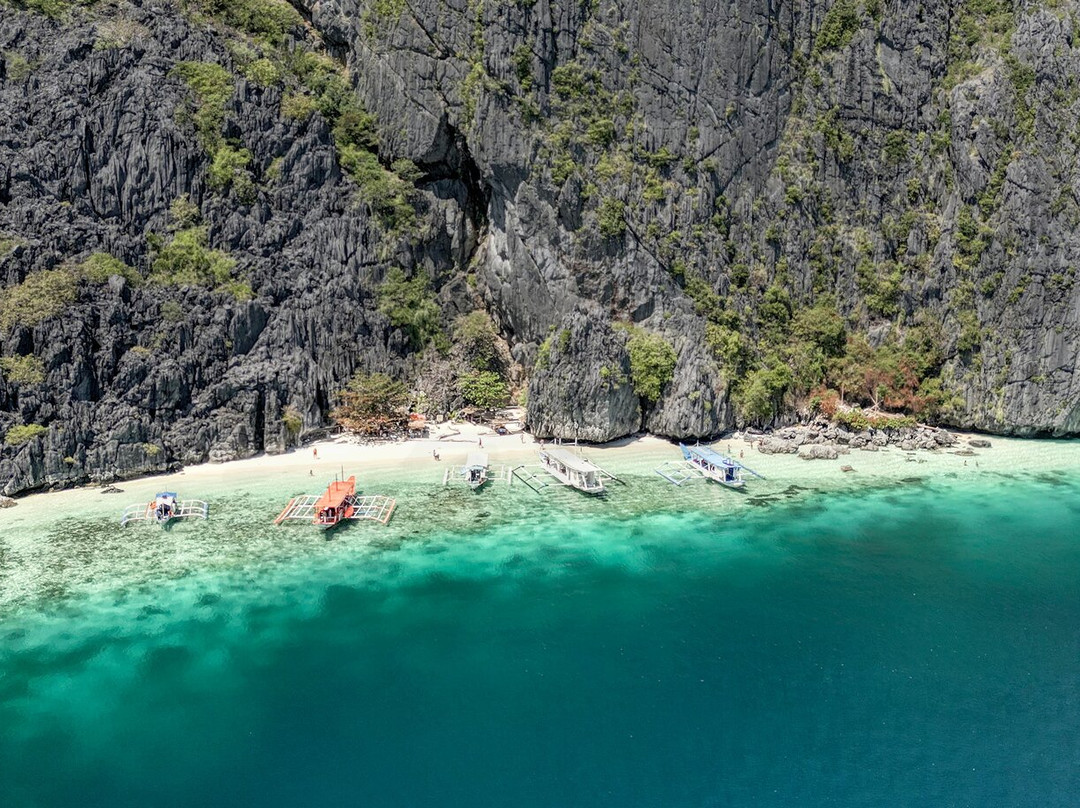 Talisay beach-爱妮岛必去景点