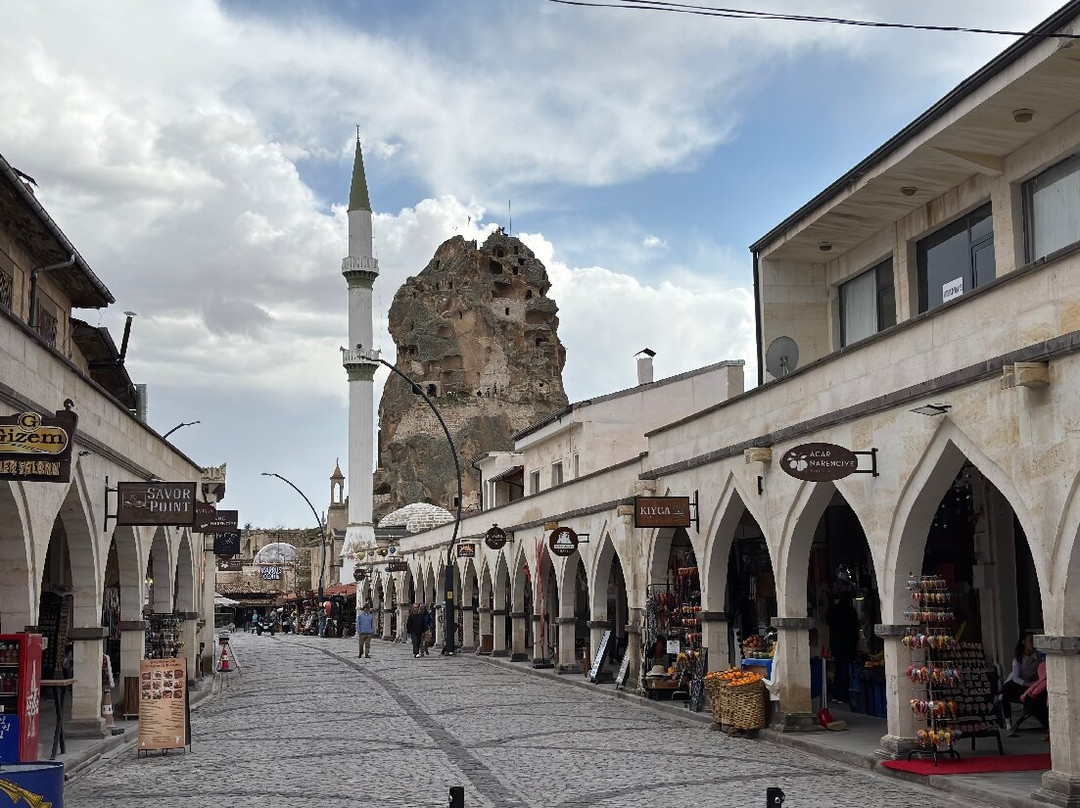 Ortahisar Kalesi景点图片